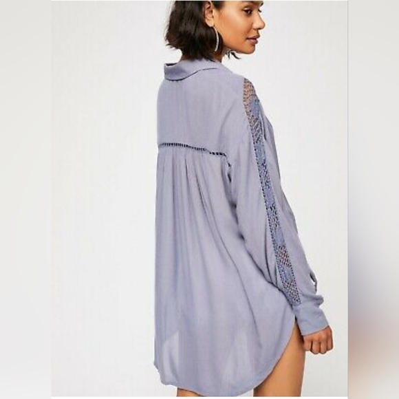 Free People Blue Katie Bird Button Down Crochet Shirt Tunic Top Large - Picture 4 of 10